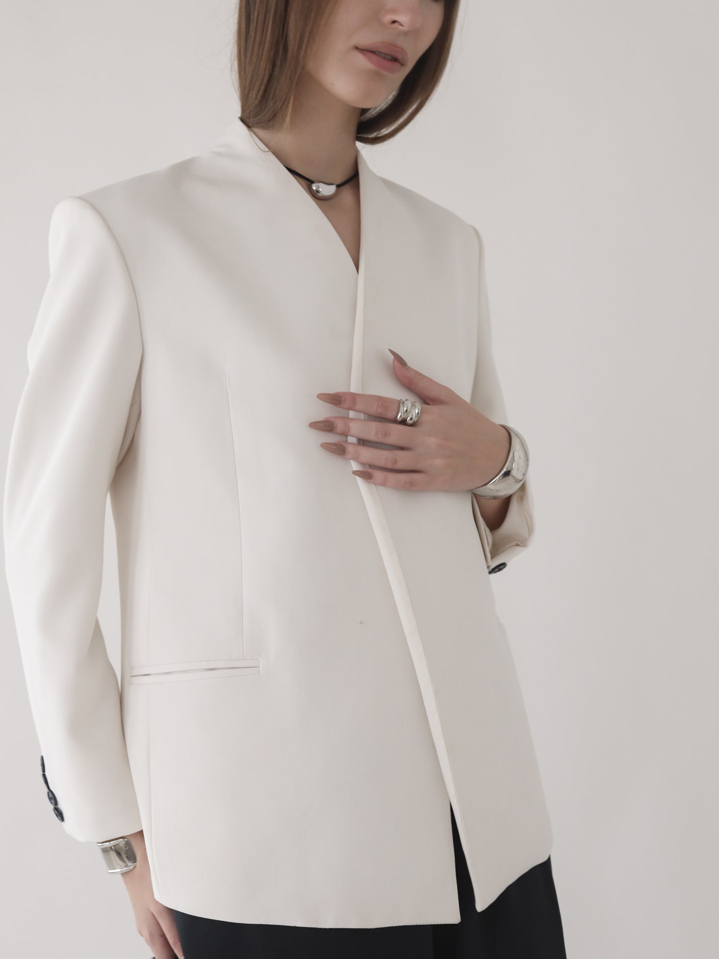 CONRAD CUSTOM BLAZER (WHITE) - Pre order