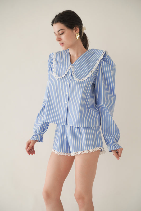 LIZZIE MOM BLOUSE (BLUE)