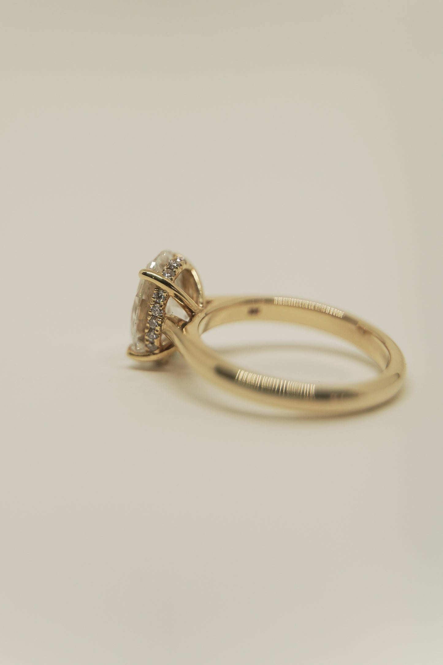 TATE SOLITAIRE