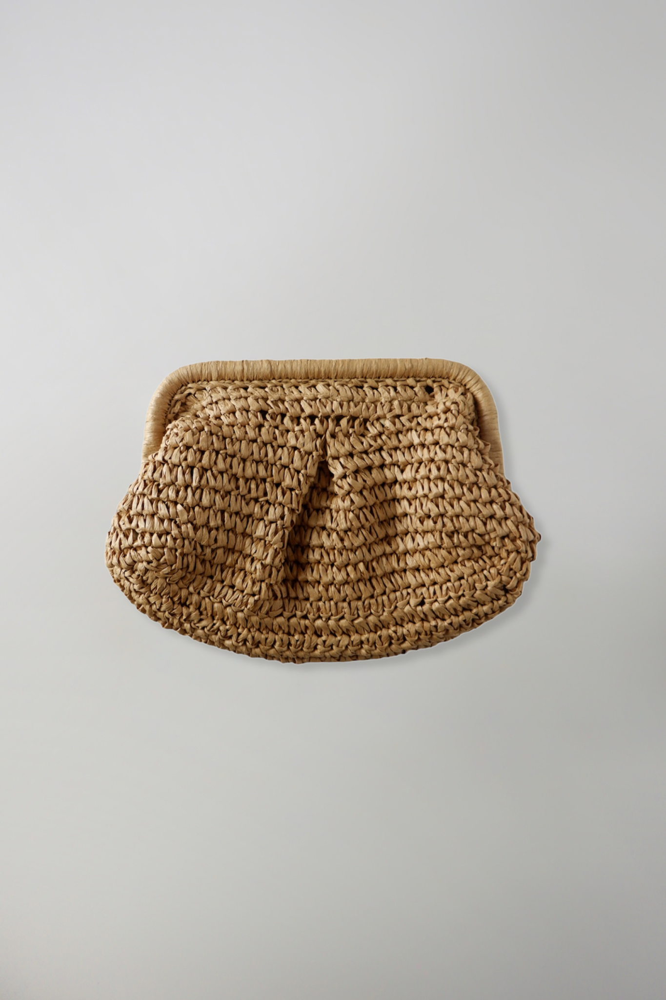 NAOMI RAFFIA CLUTCH BAG (NATURAL)