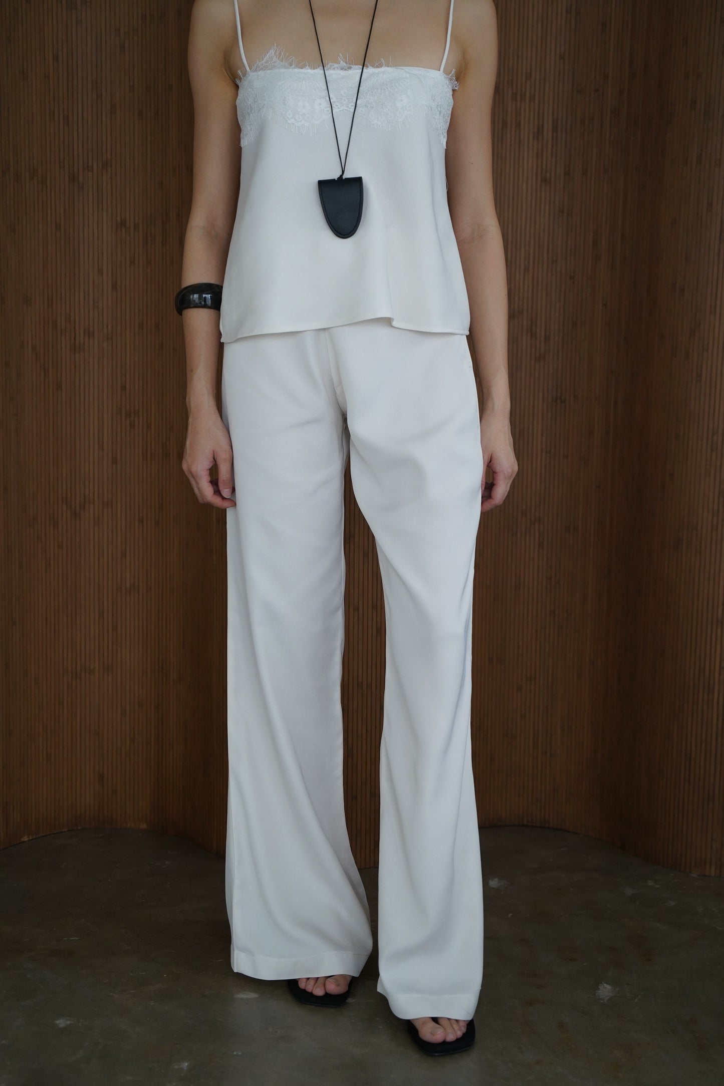 HAILEY SATIN PANTS (CREAM)