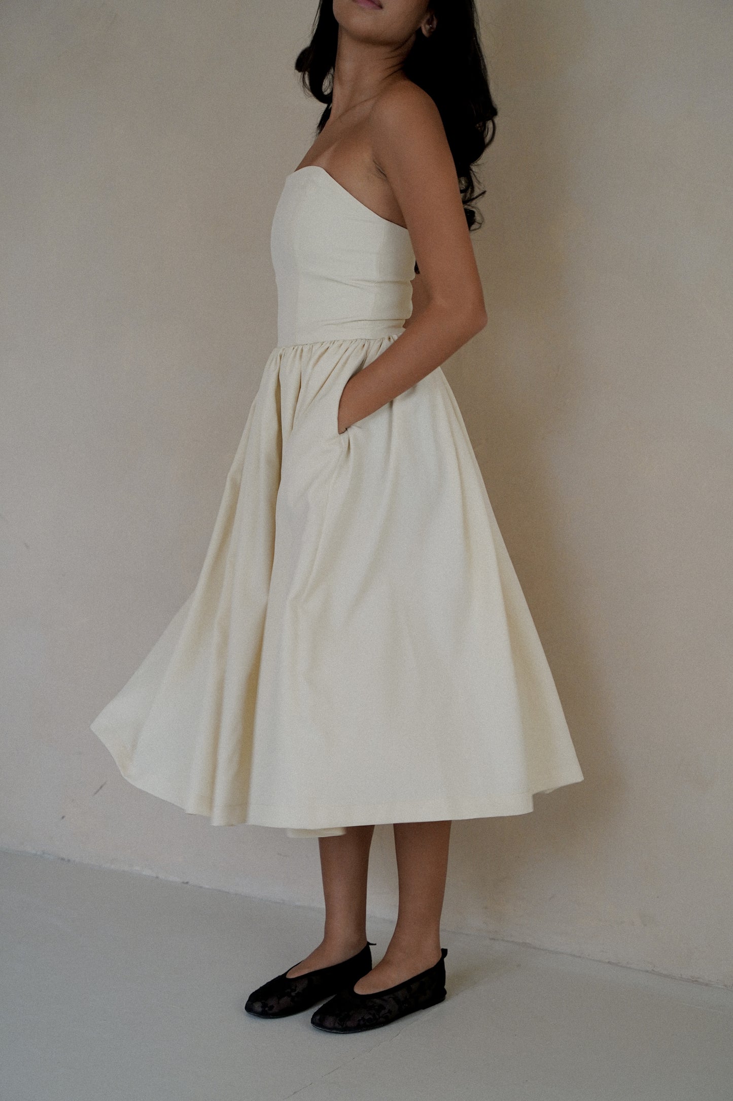 CELINE TUBE DRESS (BUTTERCREAM)