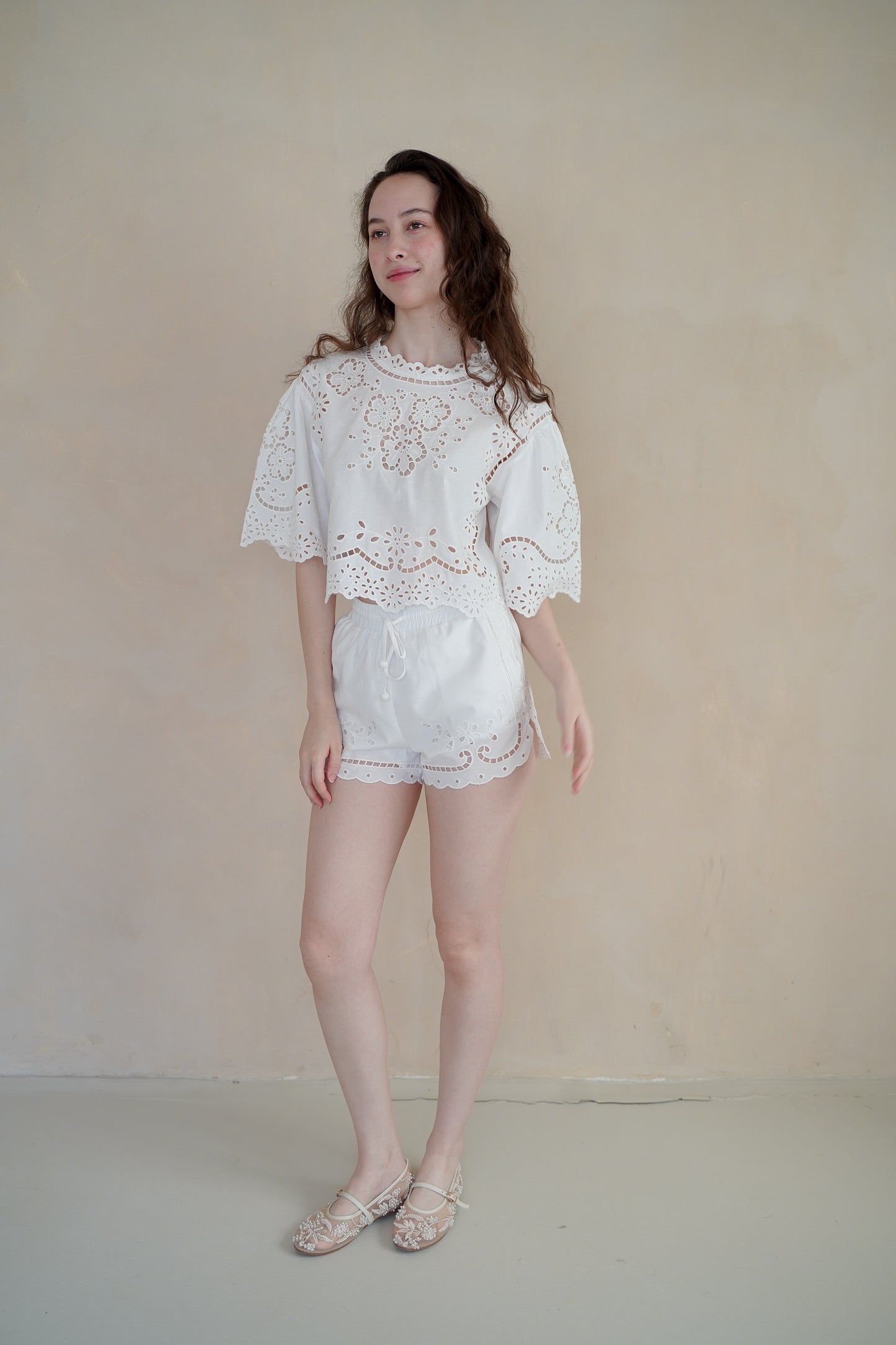 KELLY EMBROIDERED SHORTS