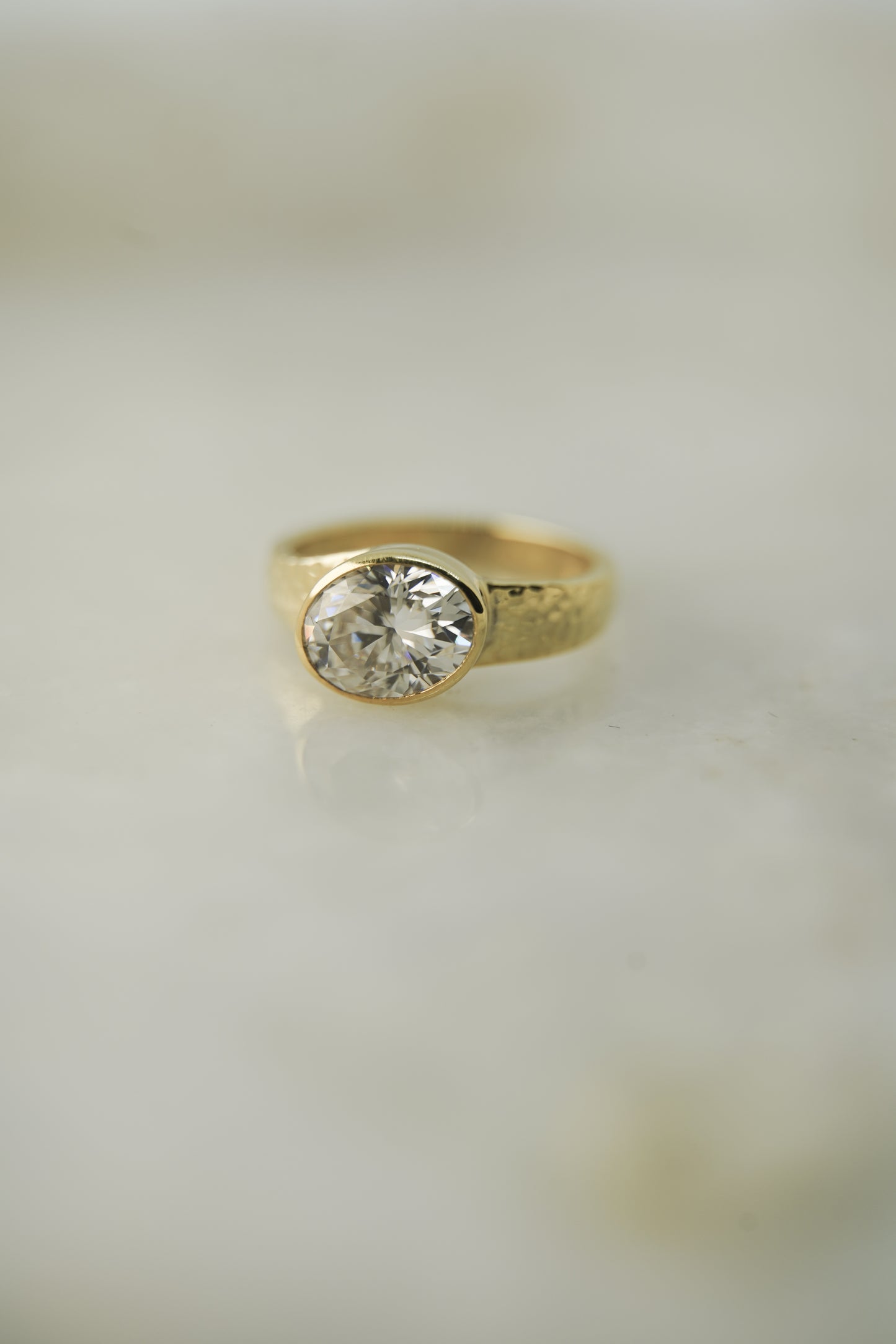 CARMINE RING