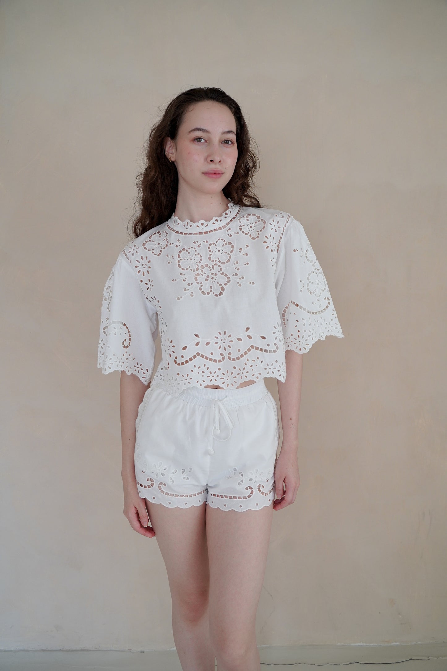 KELLY EMBROIDERED SHORTS