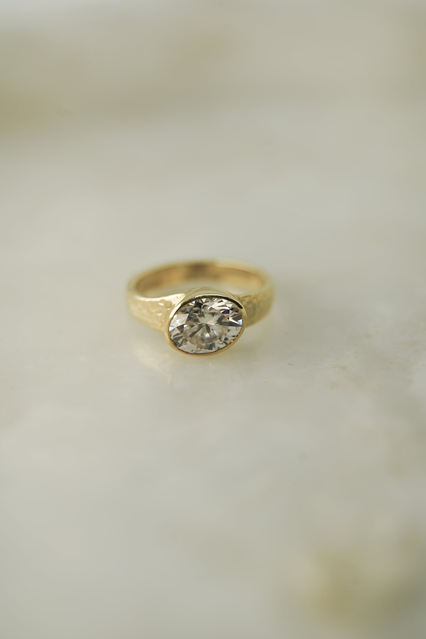 CARMINE RING