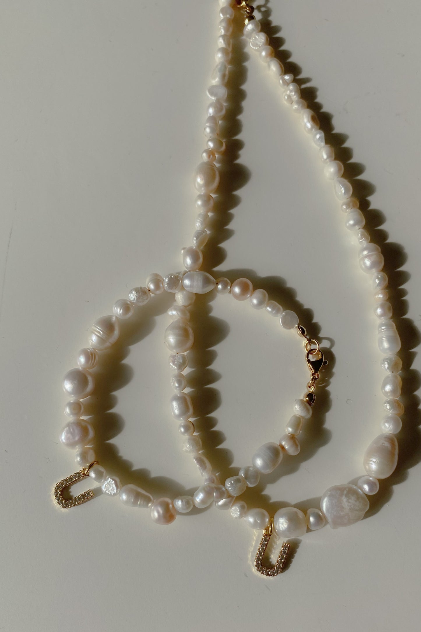 UNDO PEARL NECKLACE