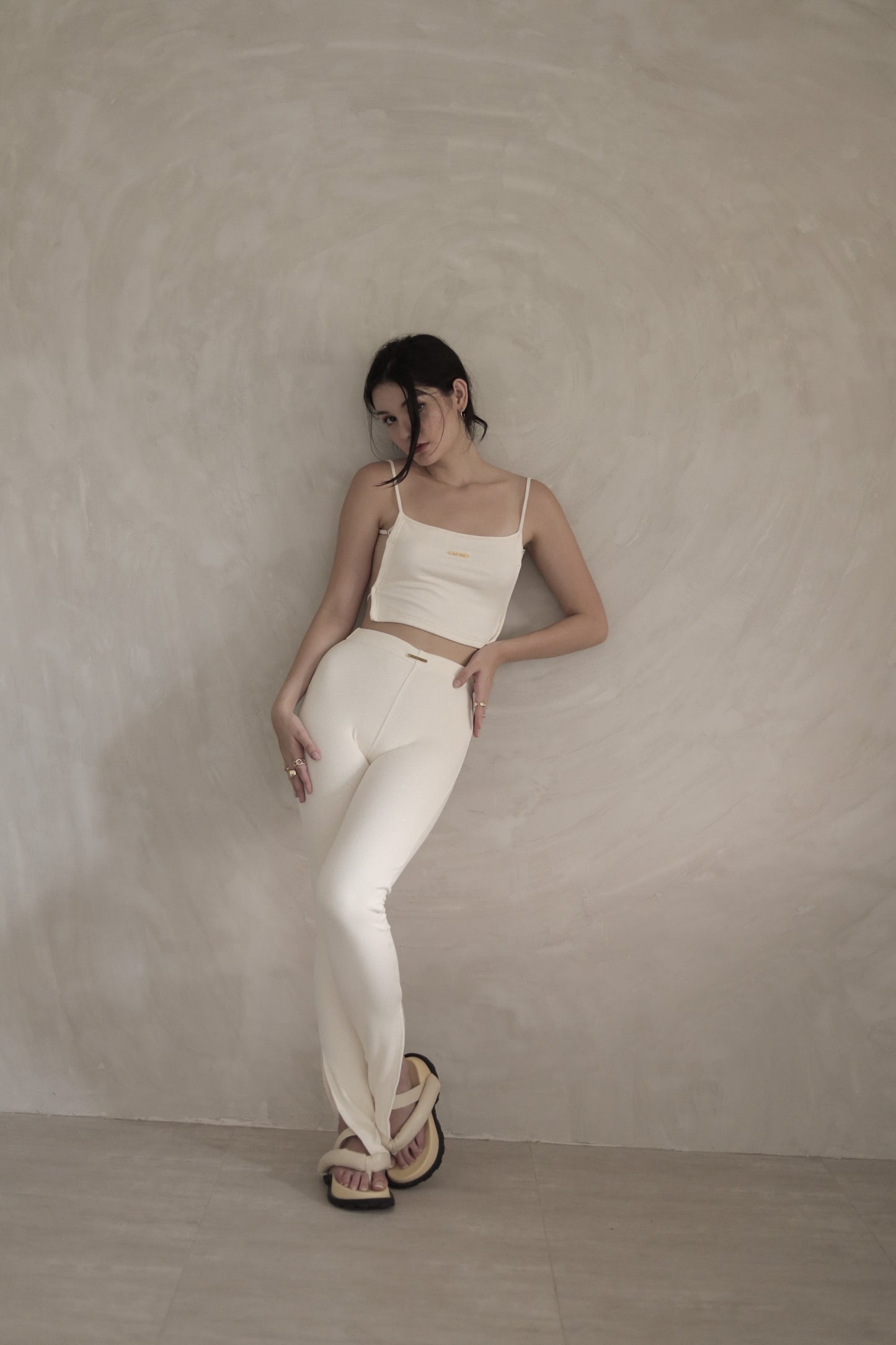 RIBBED SLIT PANTS (Ivory)