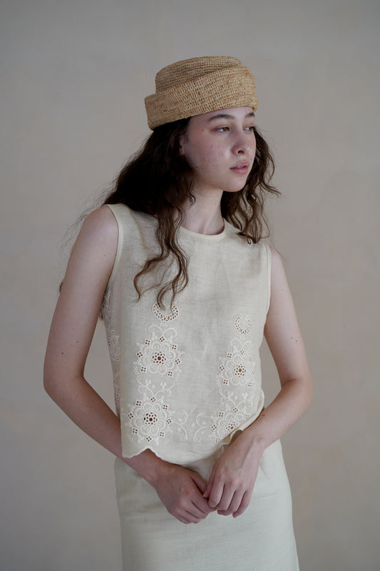 ZUNA LINEN TOP