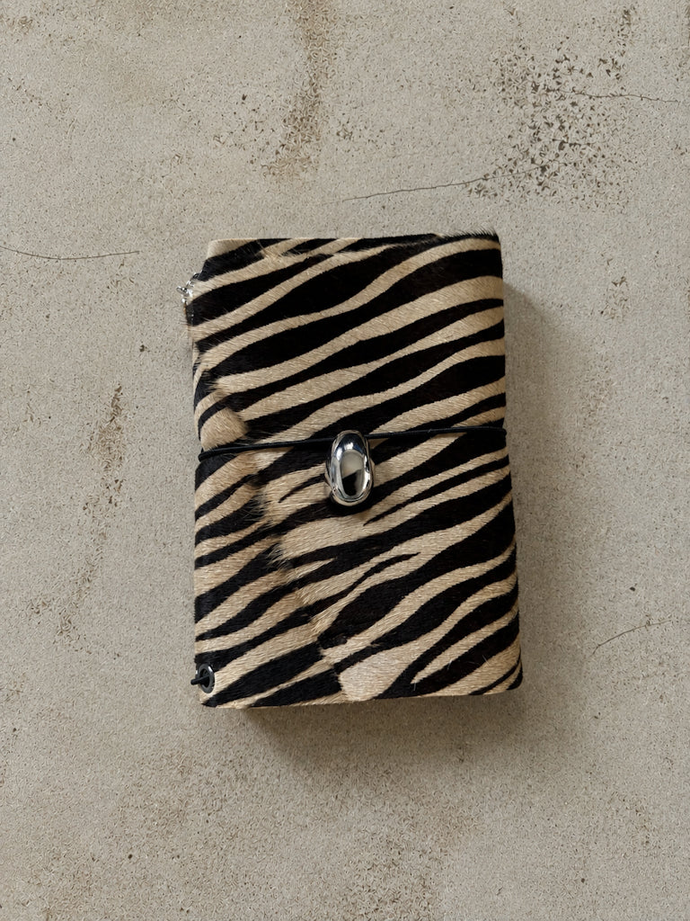 Themis Trifold Leather Folio A6