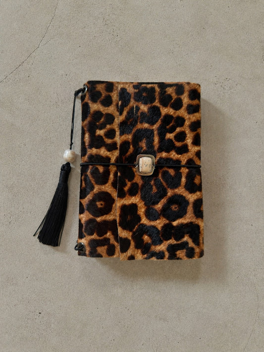 Dorothea Trifold Leather Folio A6