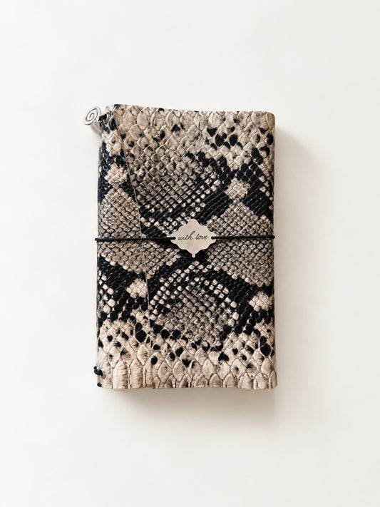 Anais Trifold Leather Folio A5