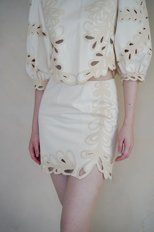 LORIE EMRBOIDERED SKIRT