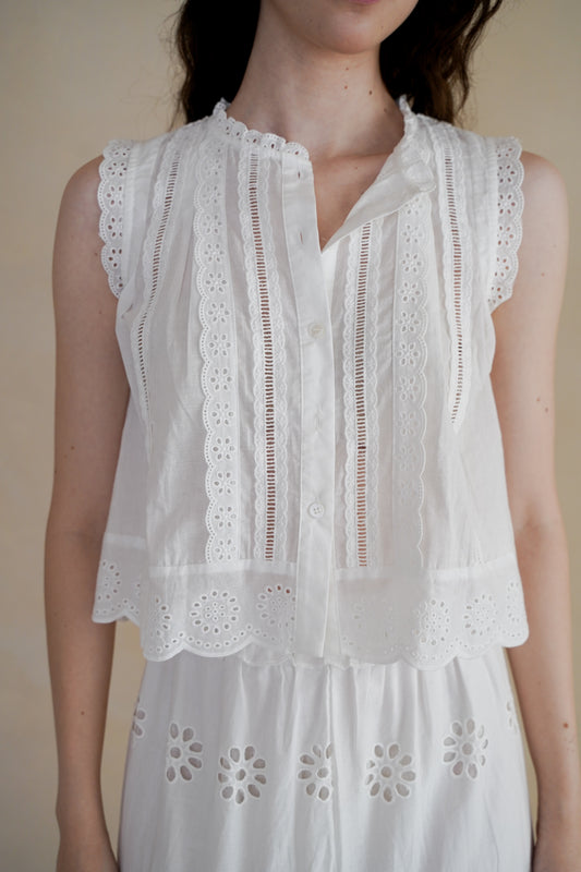 LOUISE EYELET TOP