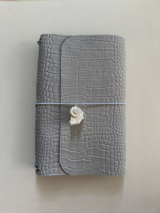 Solange Leather Trifold Journal A5
