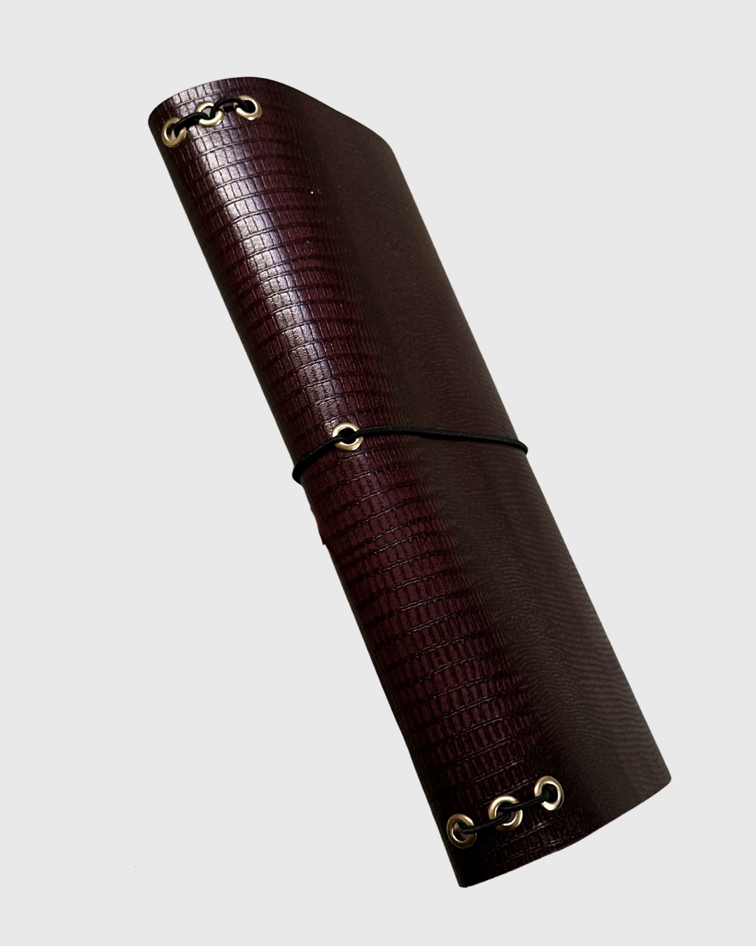 CUSTOM TRIFOLD LEATHER FOLIO