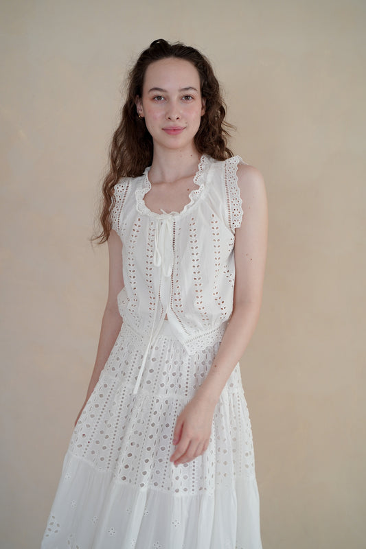 BEVERLY EYELET TOP