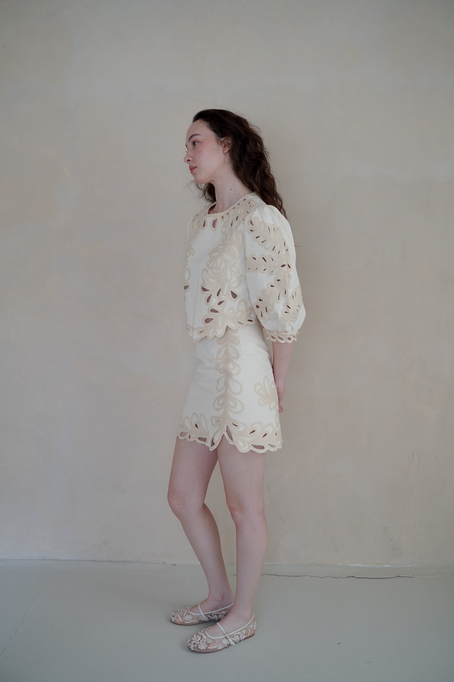 LORIE EMRBOIDERED TOP