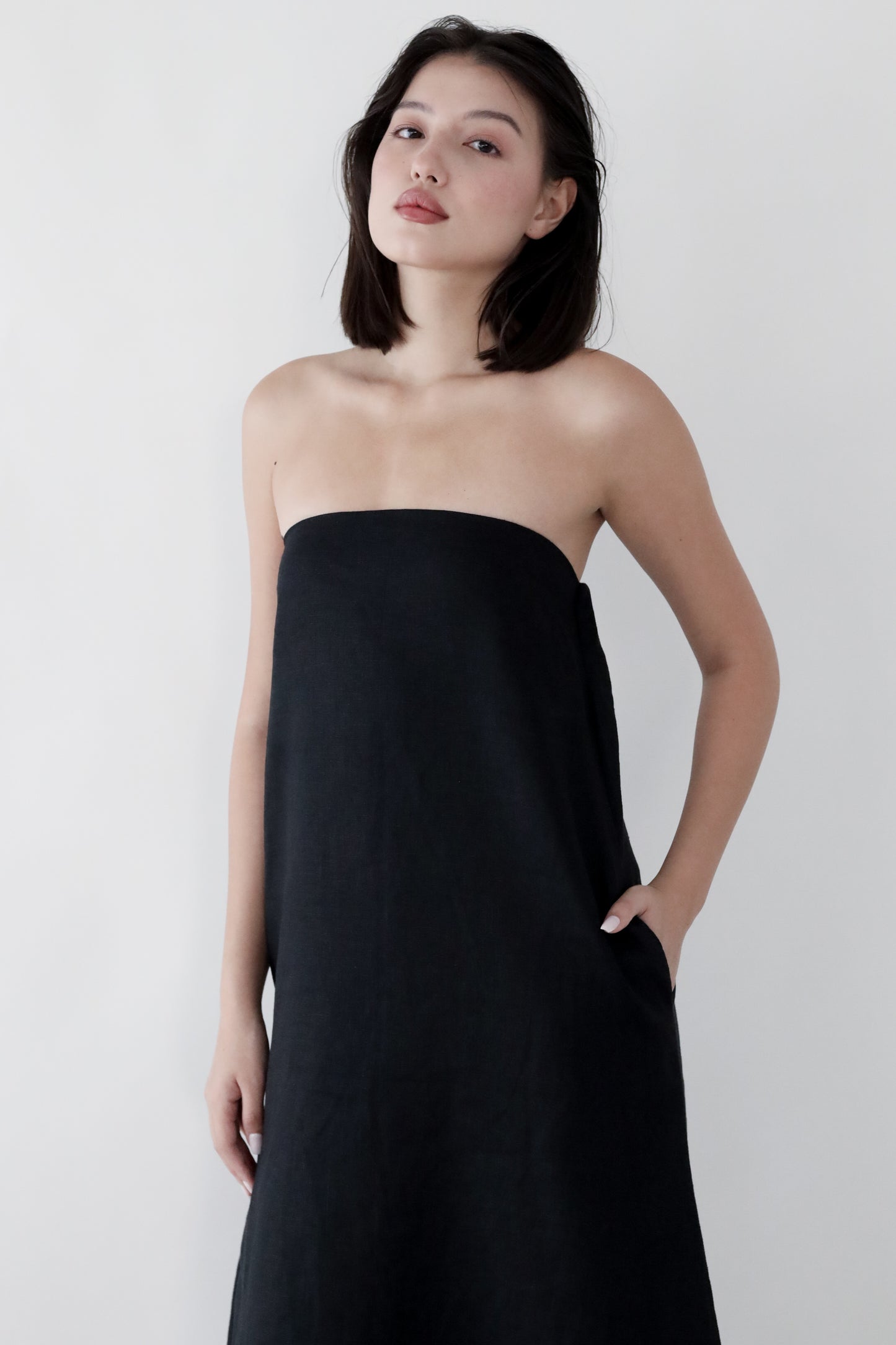 DIONNE TUBE LINEN DRESS (BLACK)