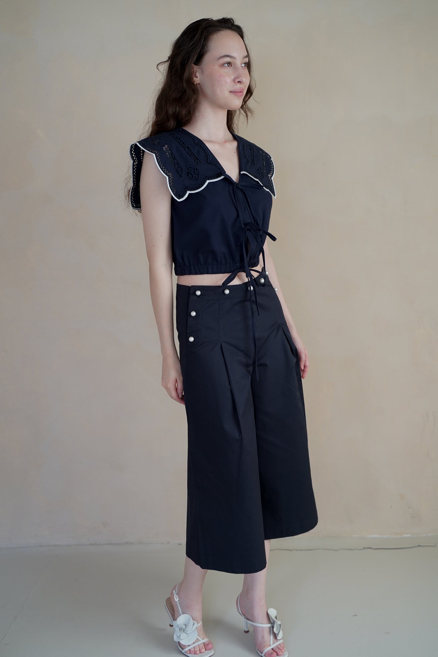 MARINA EMBROIDERED TOP