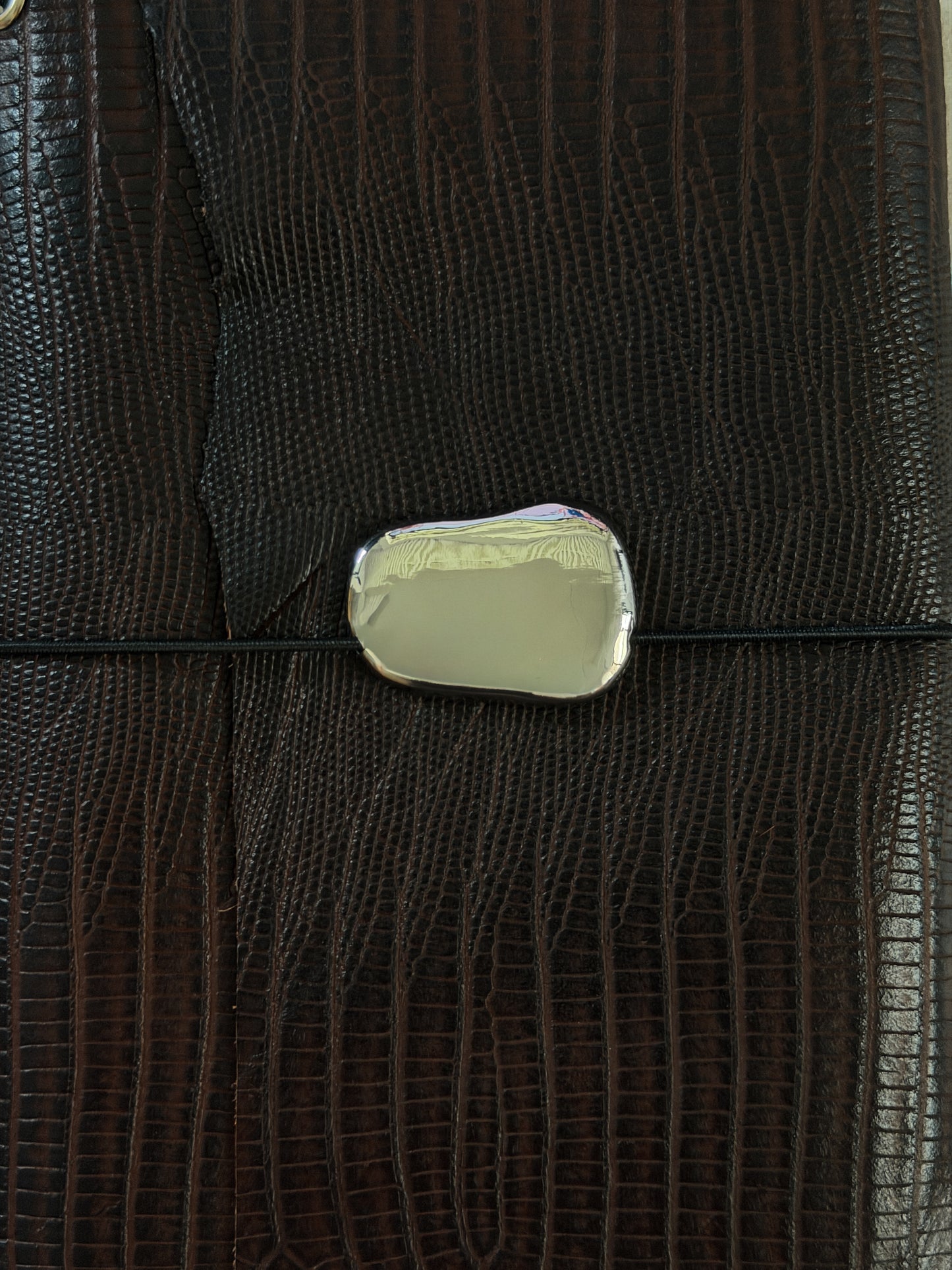 Eletra Trifold Leather Folio A5