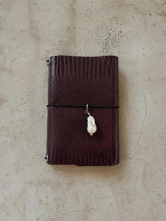 Lavinia Leather Folio A6