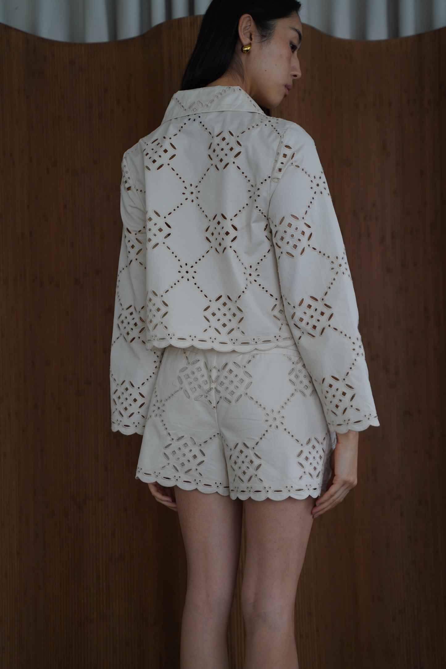 ALORA EYELET OVERSHIRT