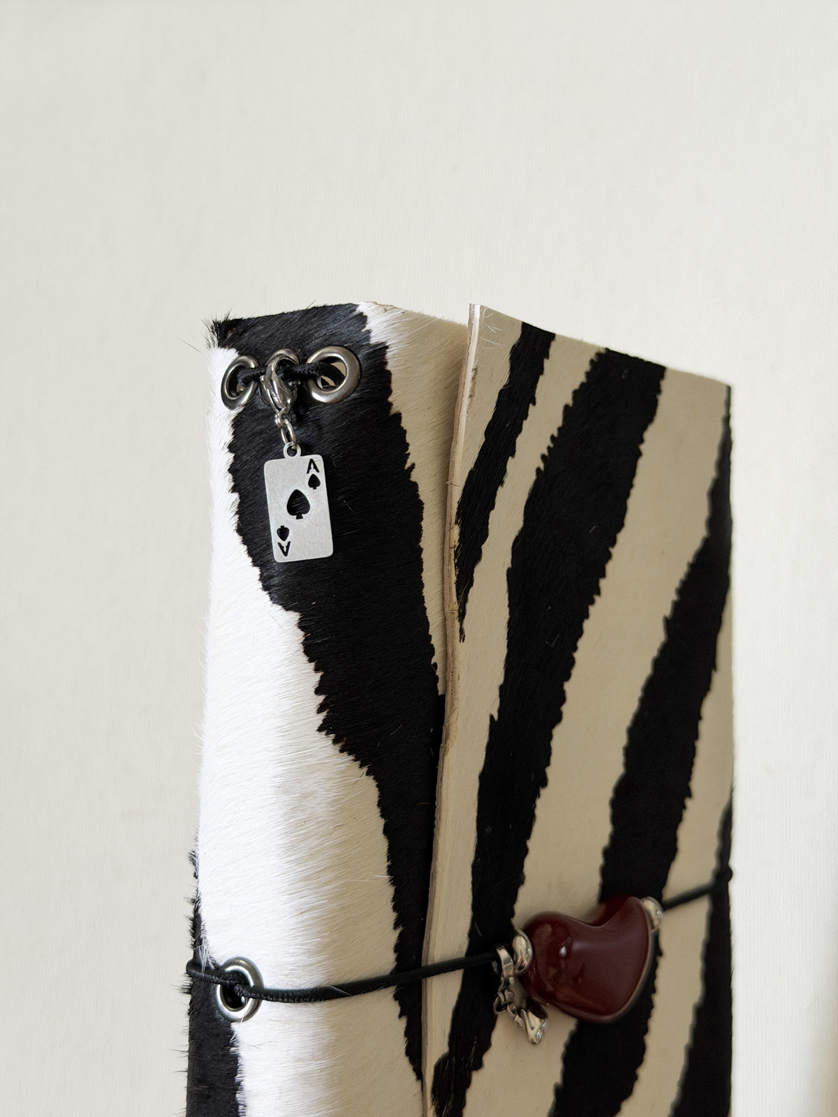 Louna Trifold Leather Folio A5