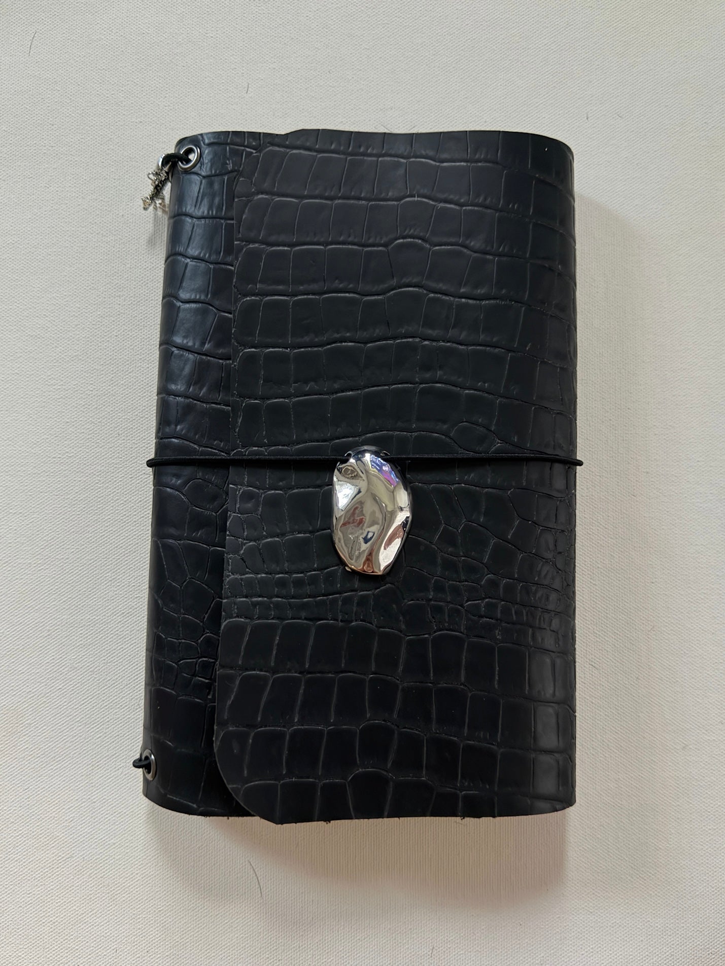 Aria Trifold Leather Folio A5