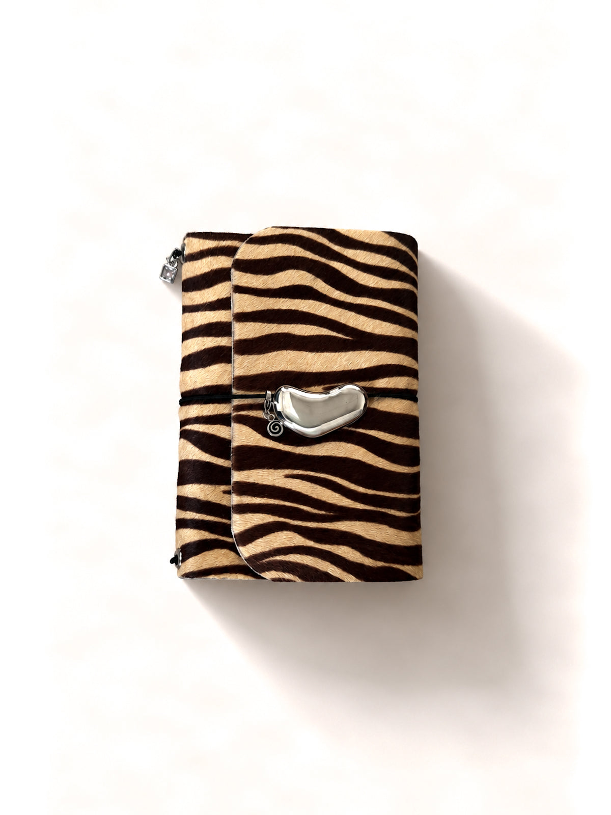 Perinne Trifold Leather Folio A6