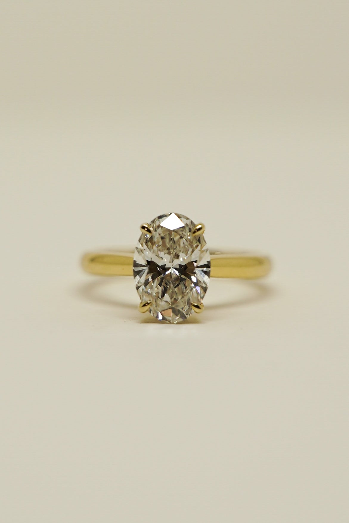 TATE SOLITAIRE
