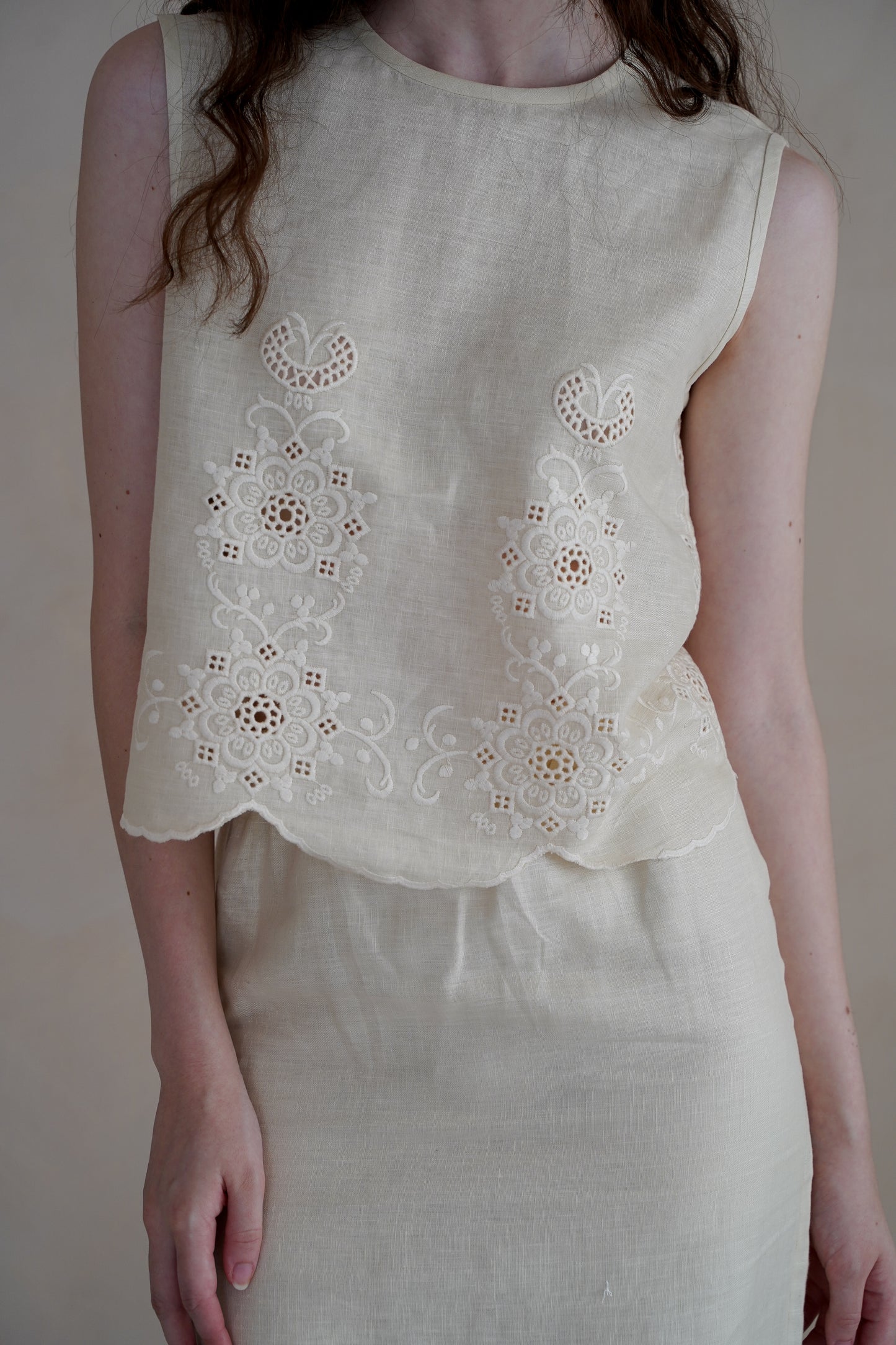 ZUNA LINEN TOP