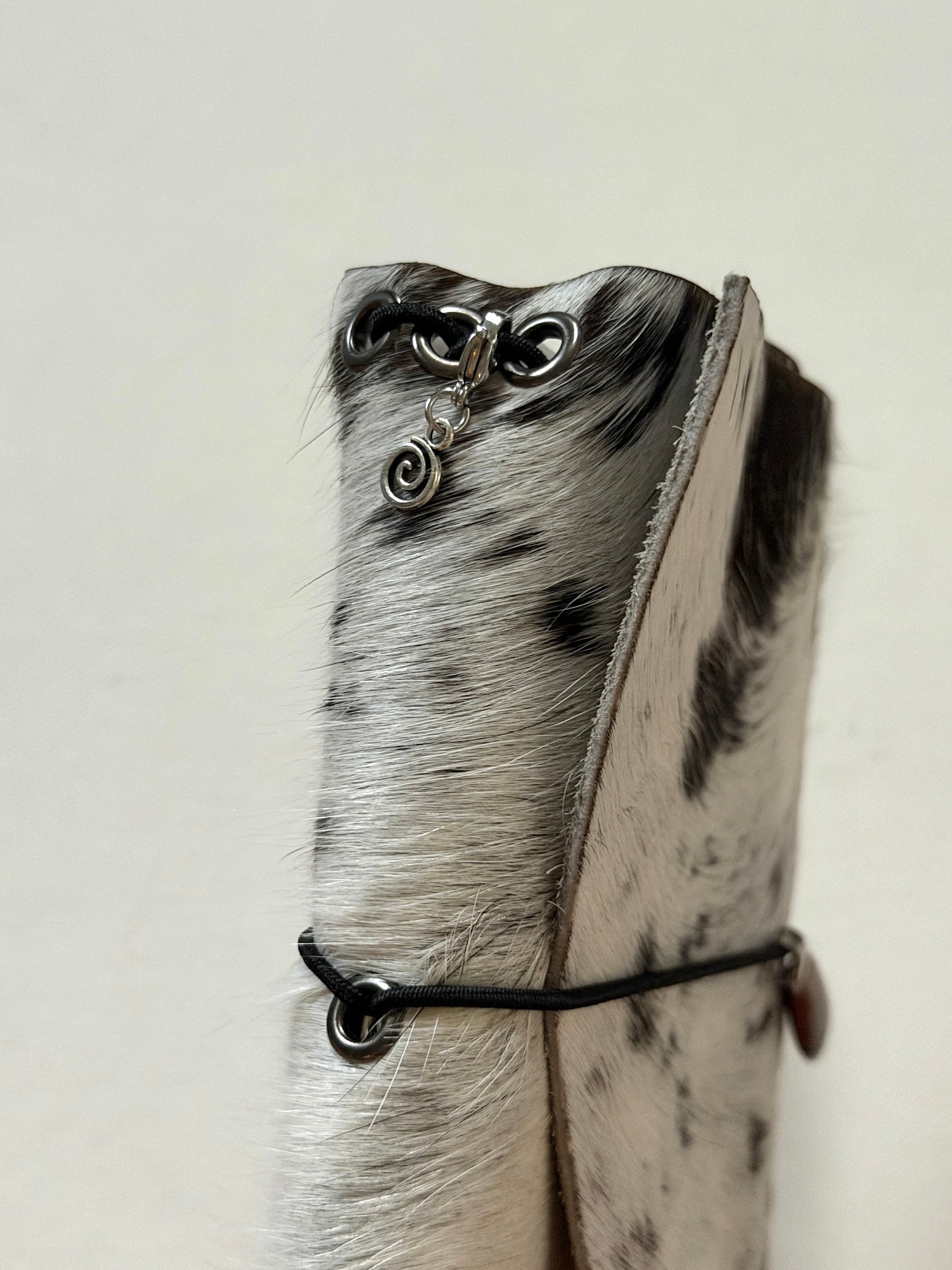 Penelope Trifold Leather Folio A6