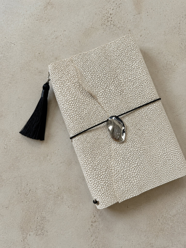 Kleio Trifold Leather Folio A5