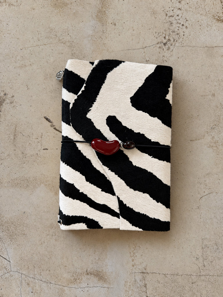 Gaia Trifold Leather Folio A5