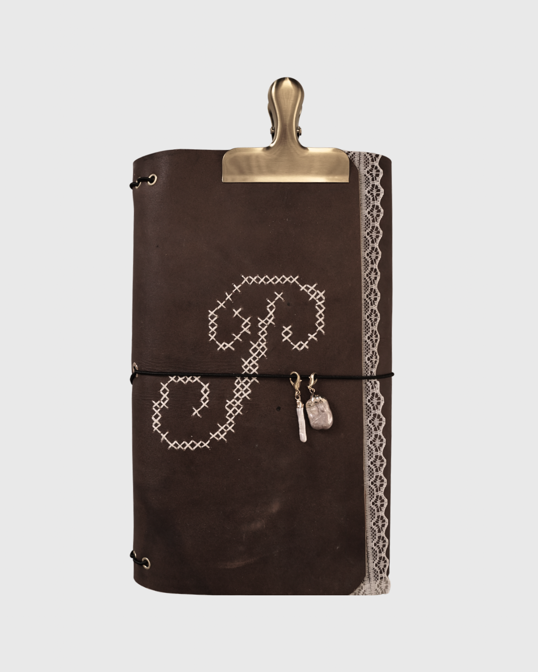 FLEUR STITCHED TRIFOLD LEATHER FOLIO