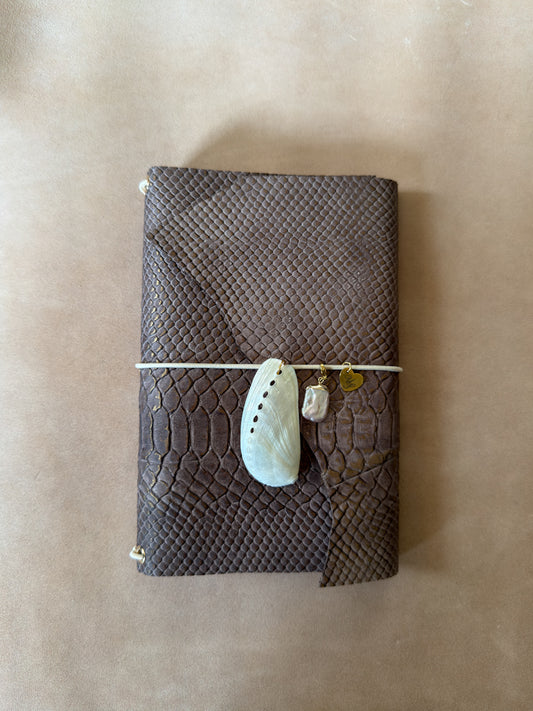 Colette Trifold Leather Folio A5