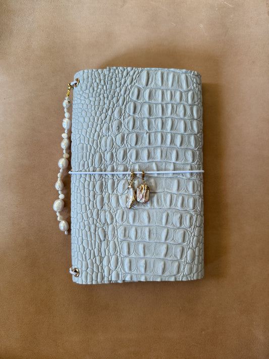 Liliane Trifold Leather Folio A5