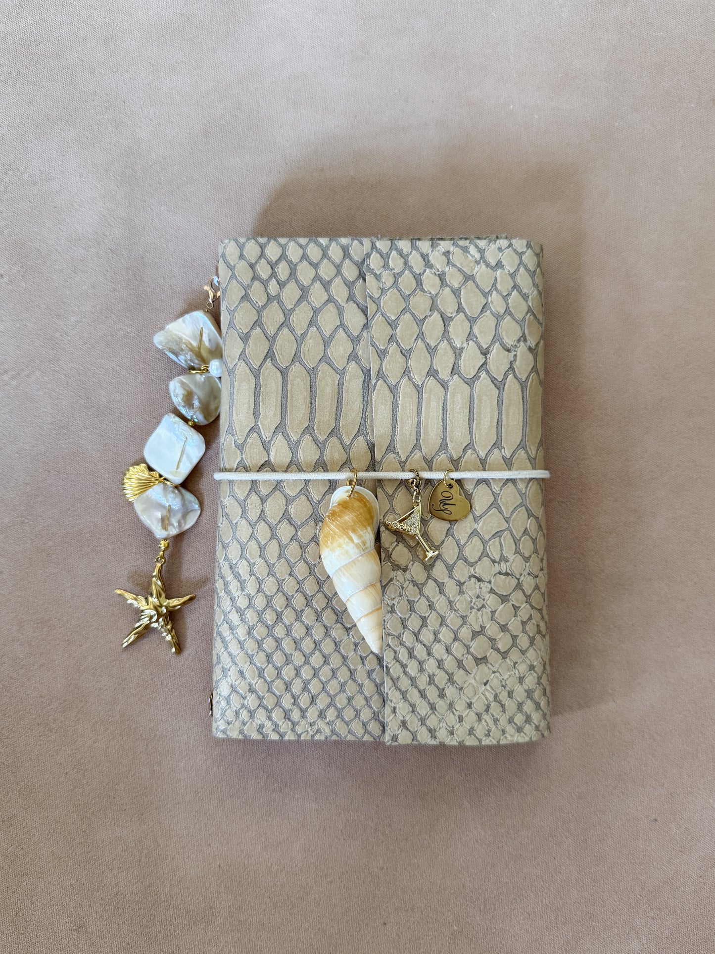 Helene Trifold Leather Folio A6