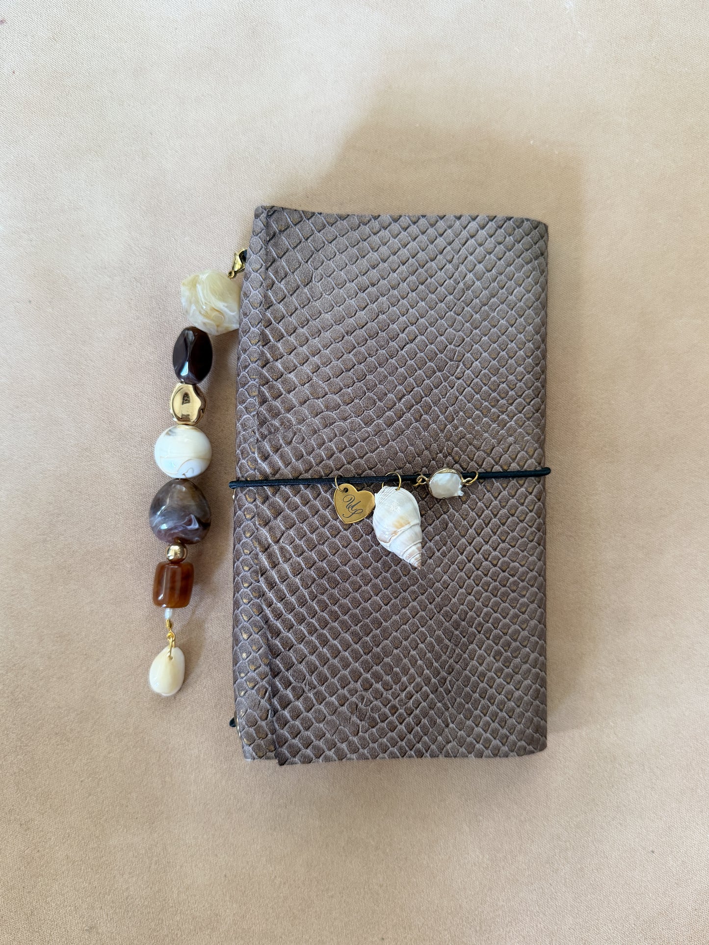 Lilou Trifold Leather Folio A6