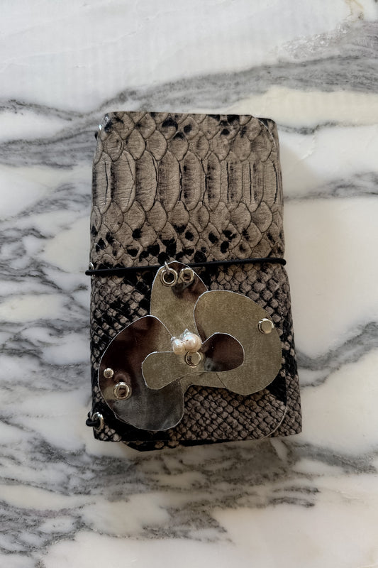 Diana Trifold Leather Folio A6