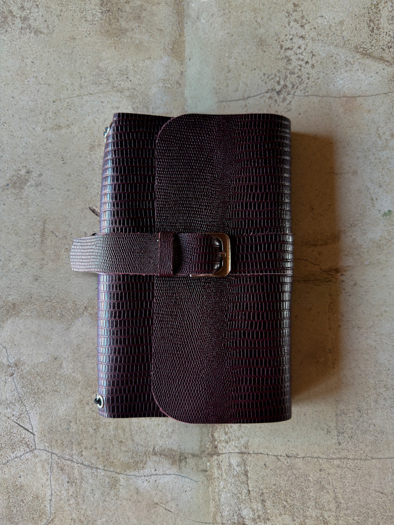 Vittoria Trifold Leather Folio A5