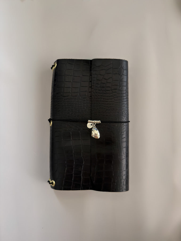 Ottavia Trifold Leather Folio A5
